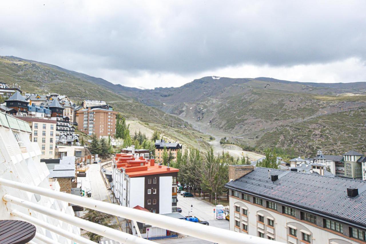Holidays, Mont Blanc Estudio En Pradollano & Parking Sierra Nevada Bagian luar foto